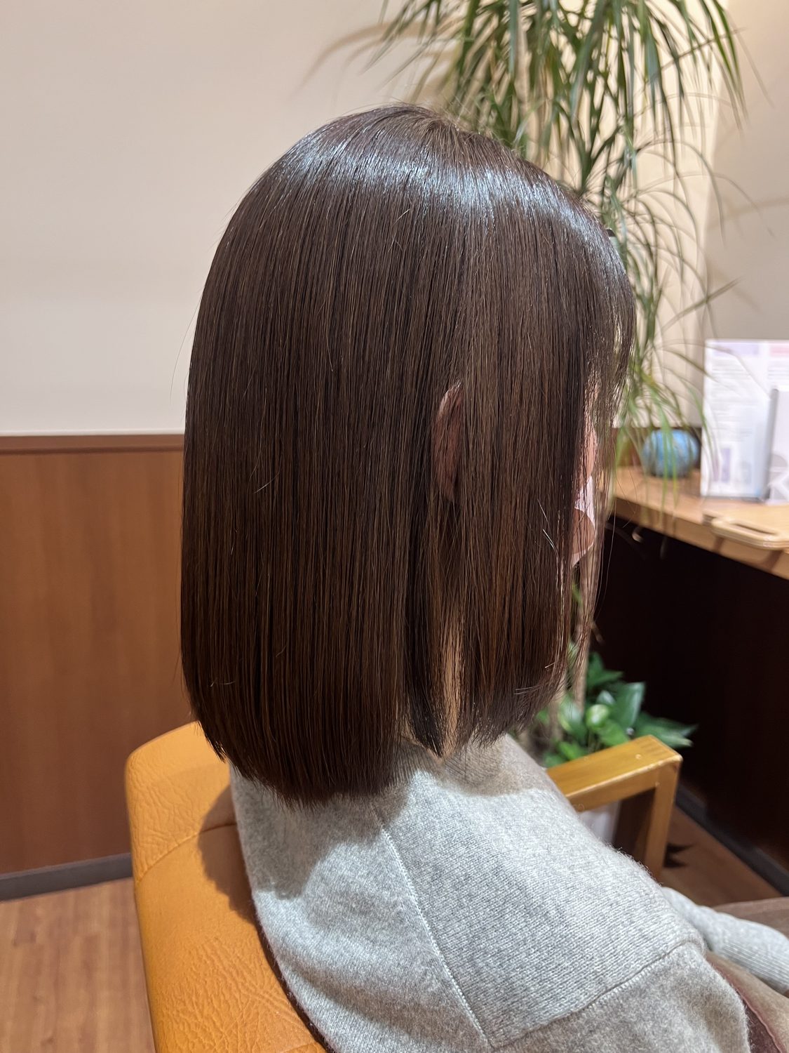 オーダーメイド縮毛矯正のまっすぐ艶やかな仕上がり